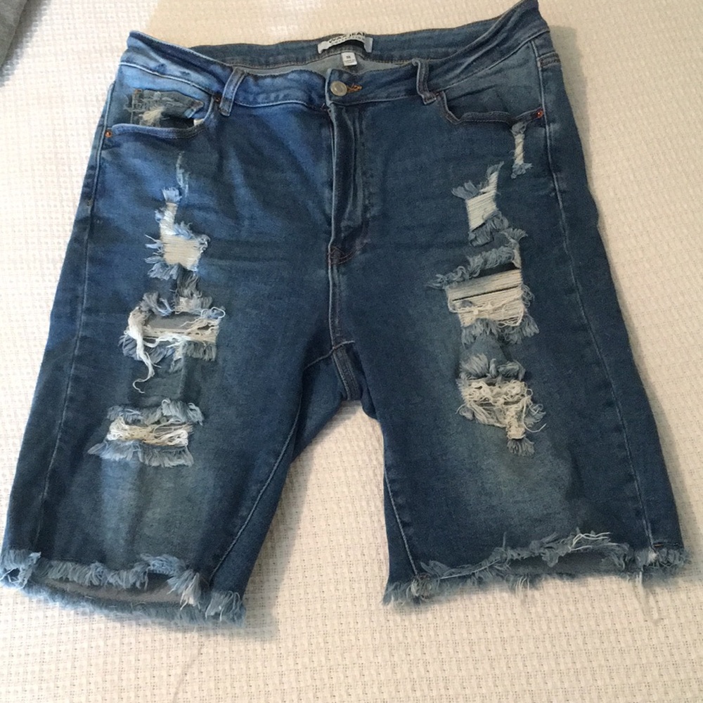 Wax Jean Collection Hi-Rise Distressed Stretch Frayed Hem Bermuda Jean Shorts 3X